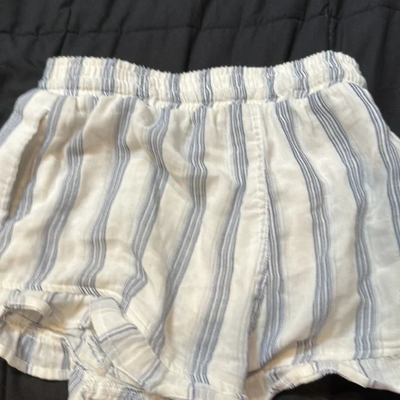 To small - Picture 2 of 2